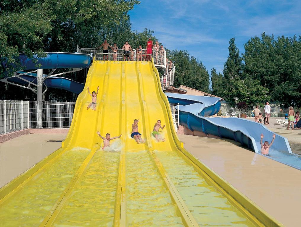 Camping Officiel Siblu La Carabasse Виас Экстерьер фото